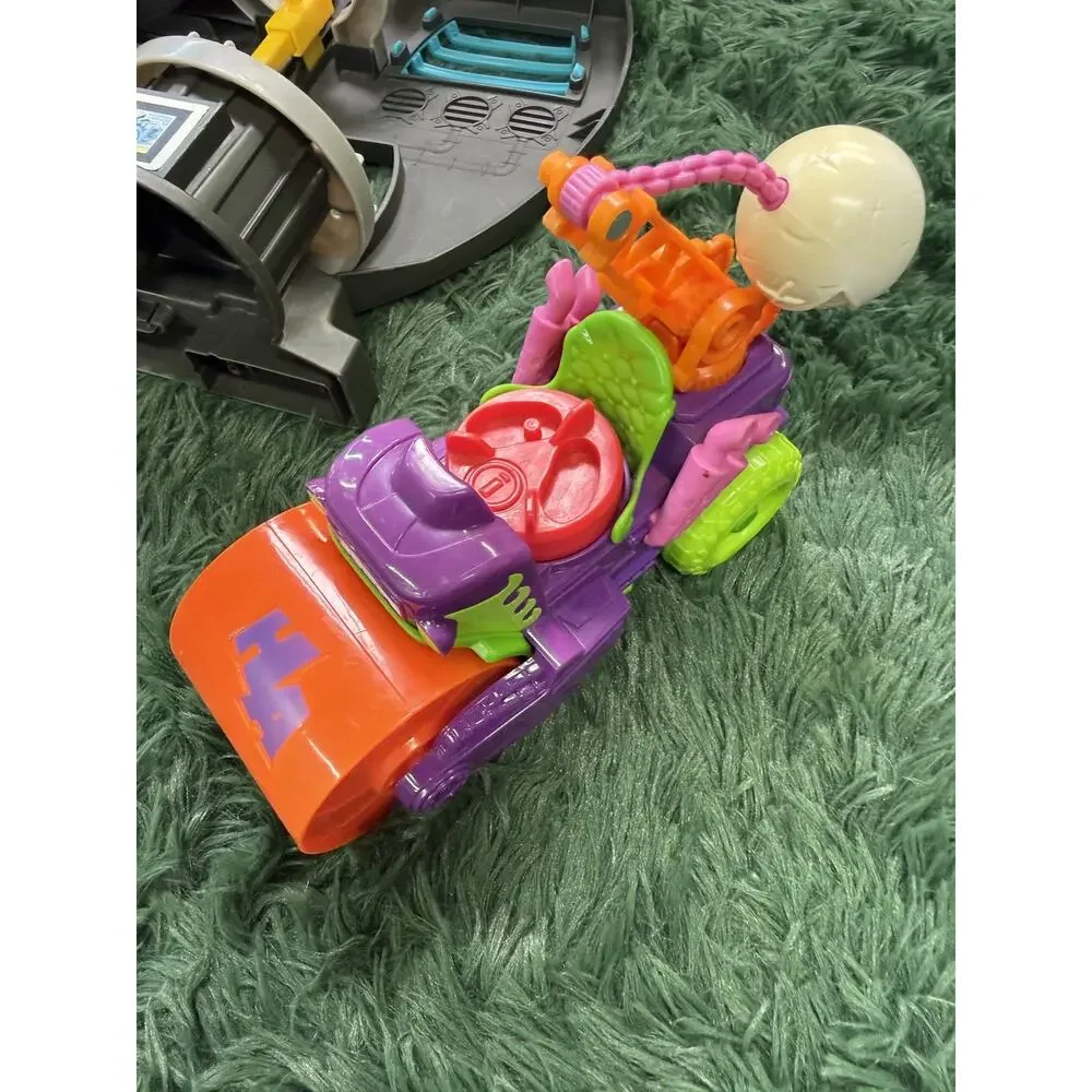 Fisher-Price Imaginext DC Super Friends Batcave Playset with 5 Figures & Vehicle